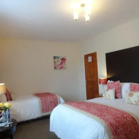 Дом отдыха Orley House *